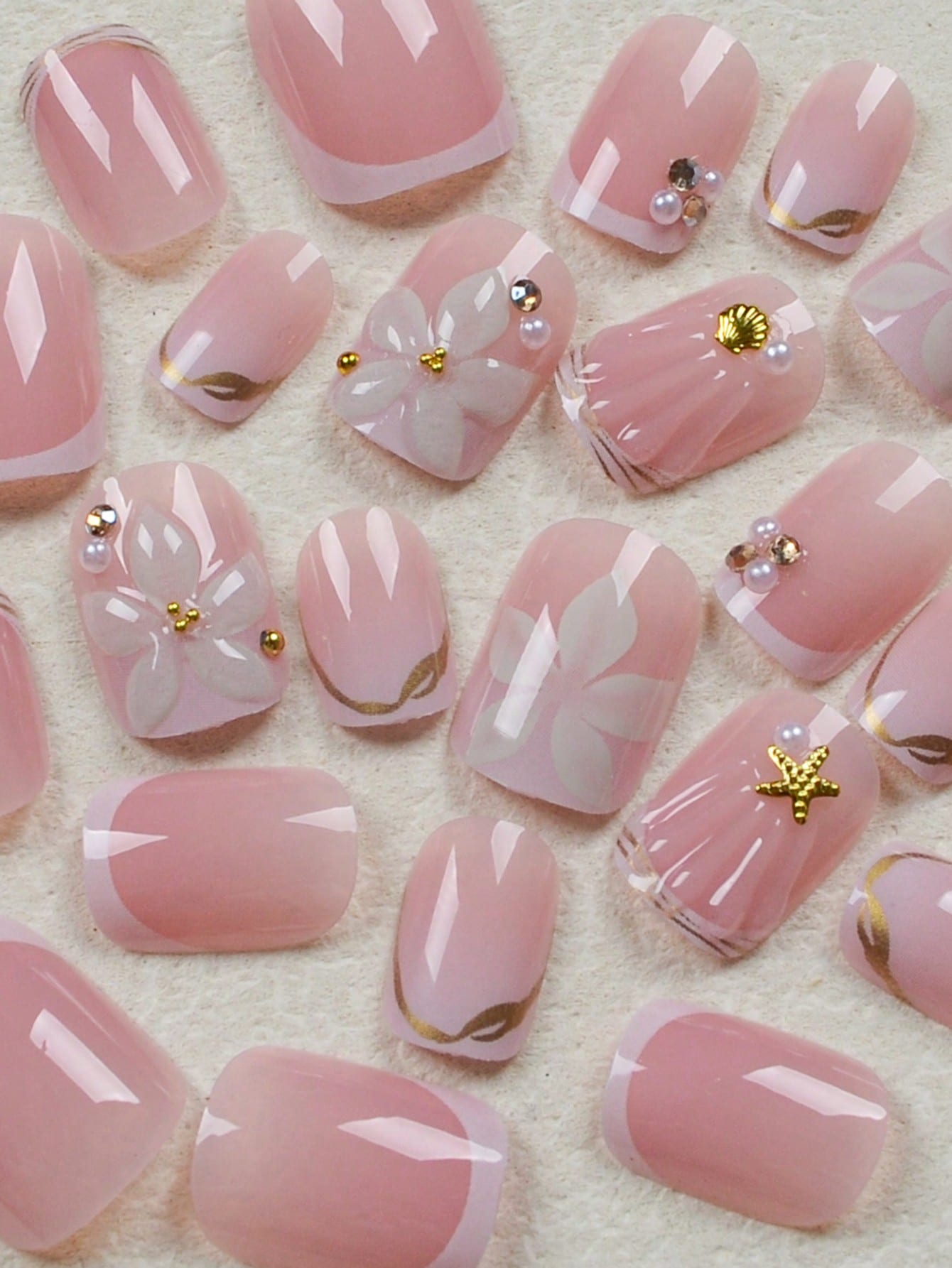 24 Adet Kısa Kare Beyaz Fransı - Nail Art Chrome incelemesi ve fiyatı