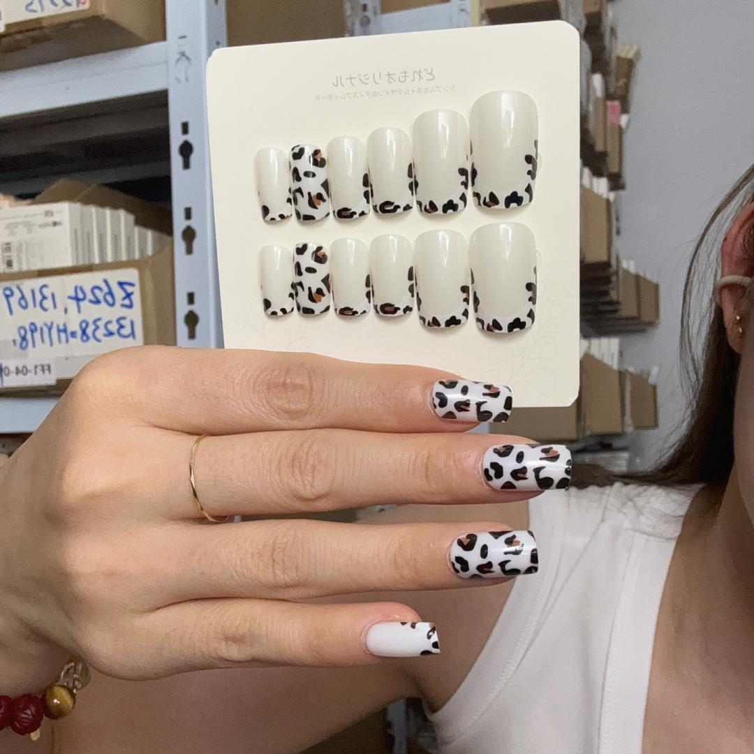 24 adet/kutu Leopar Desenli Fr - Nail Art Leopard incelemesi ve fiyatı
